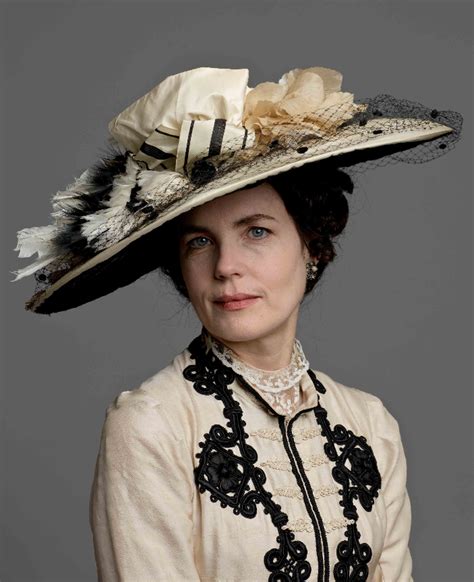 cora crawley